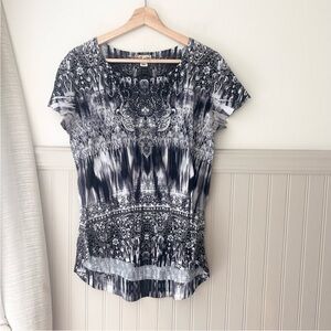 Y2K World Unity Medium Black and White Rhinestones Women's Short Sleeve Top